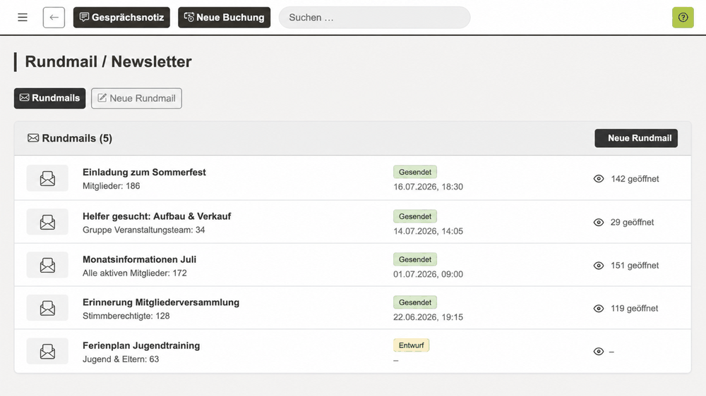 REWA Connect Rundmail-Übersicht mit Zielgruppen, Versandstatus und neutralen Beispieldaten